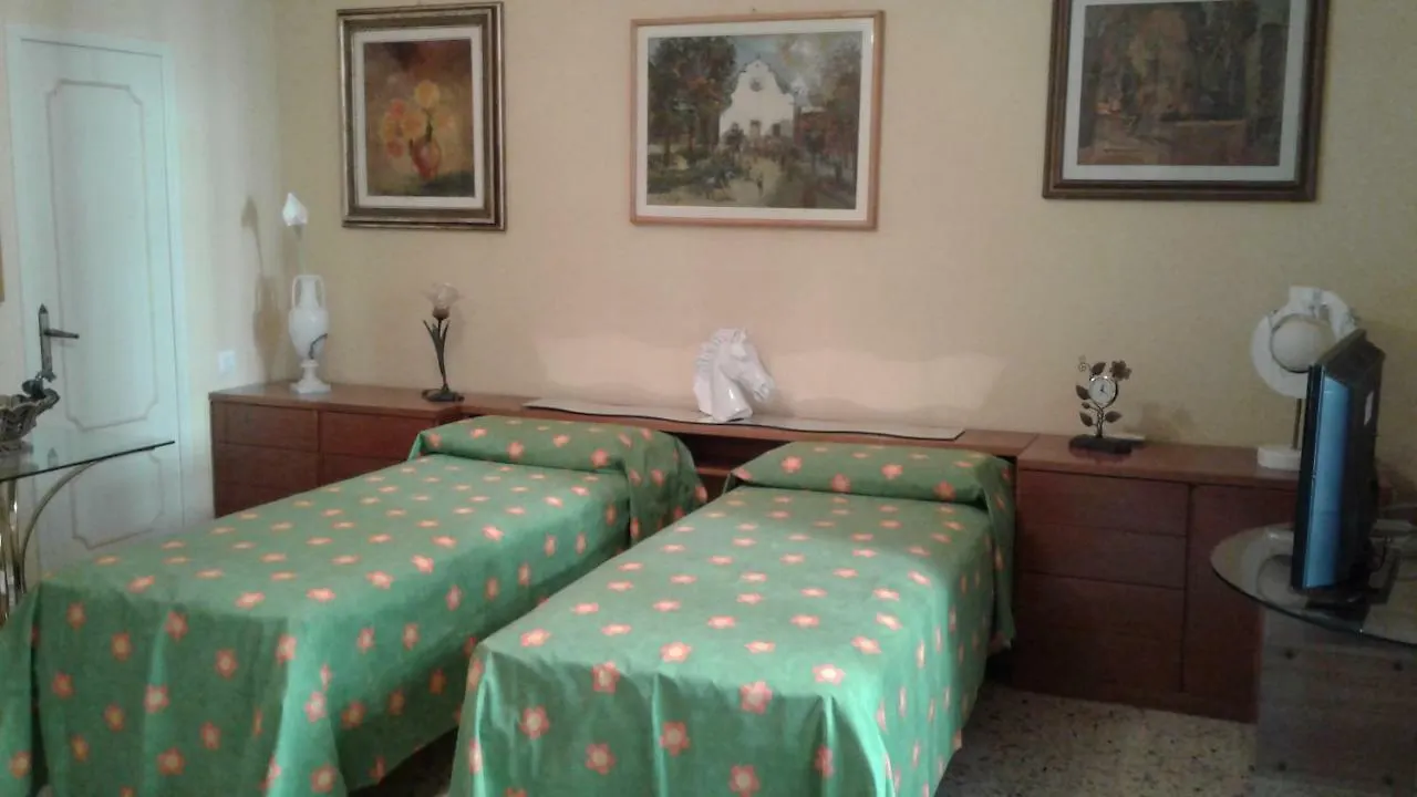 La Dimora Del Pittore Apartment Florence 0*,  Italy